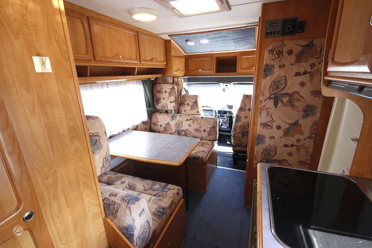 Euramobil C 672 HB, campers