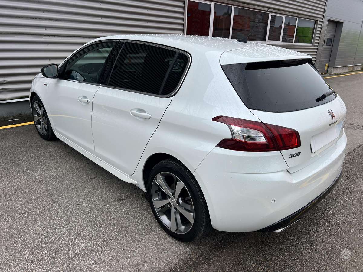 Peugeot 308, 1.2 l., hatchback