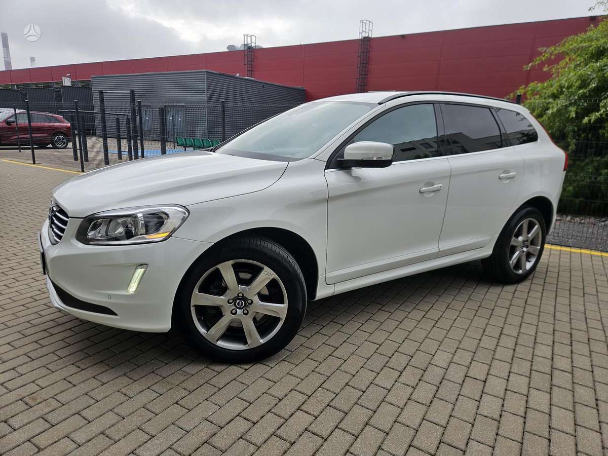 Volvo XC60 - 10