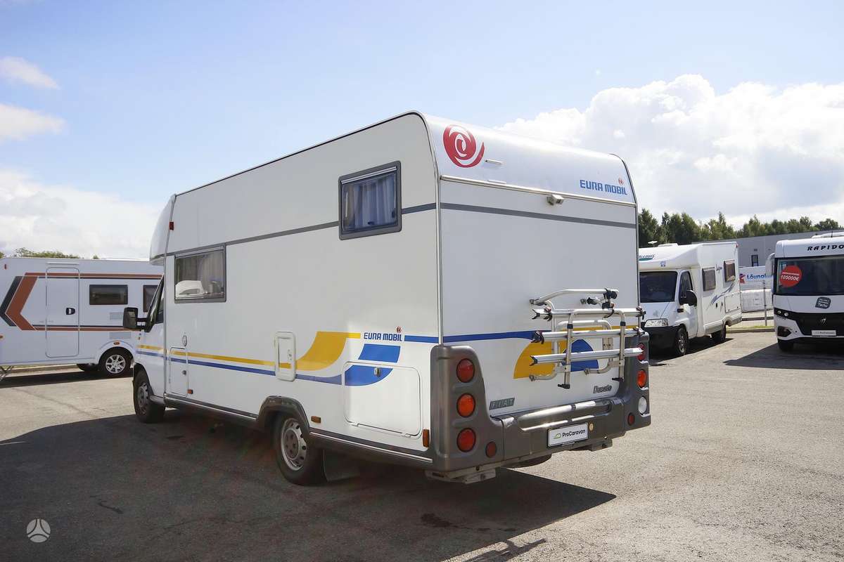 Euramobil C 672 HB, campers