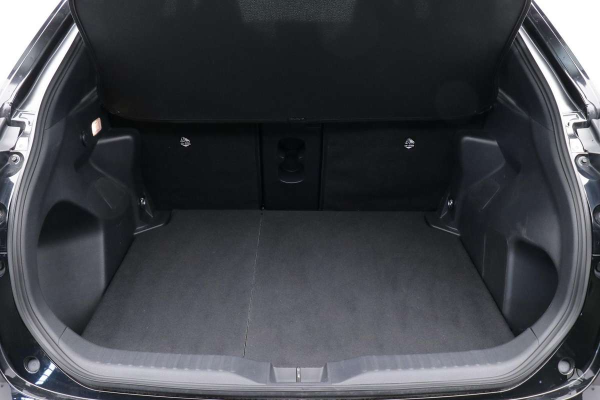 Toyota Yaris Cross - 11