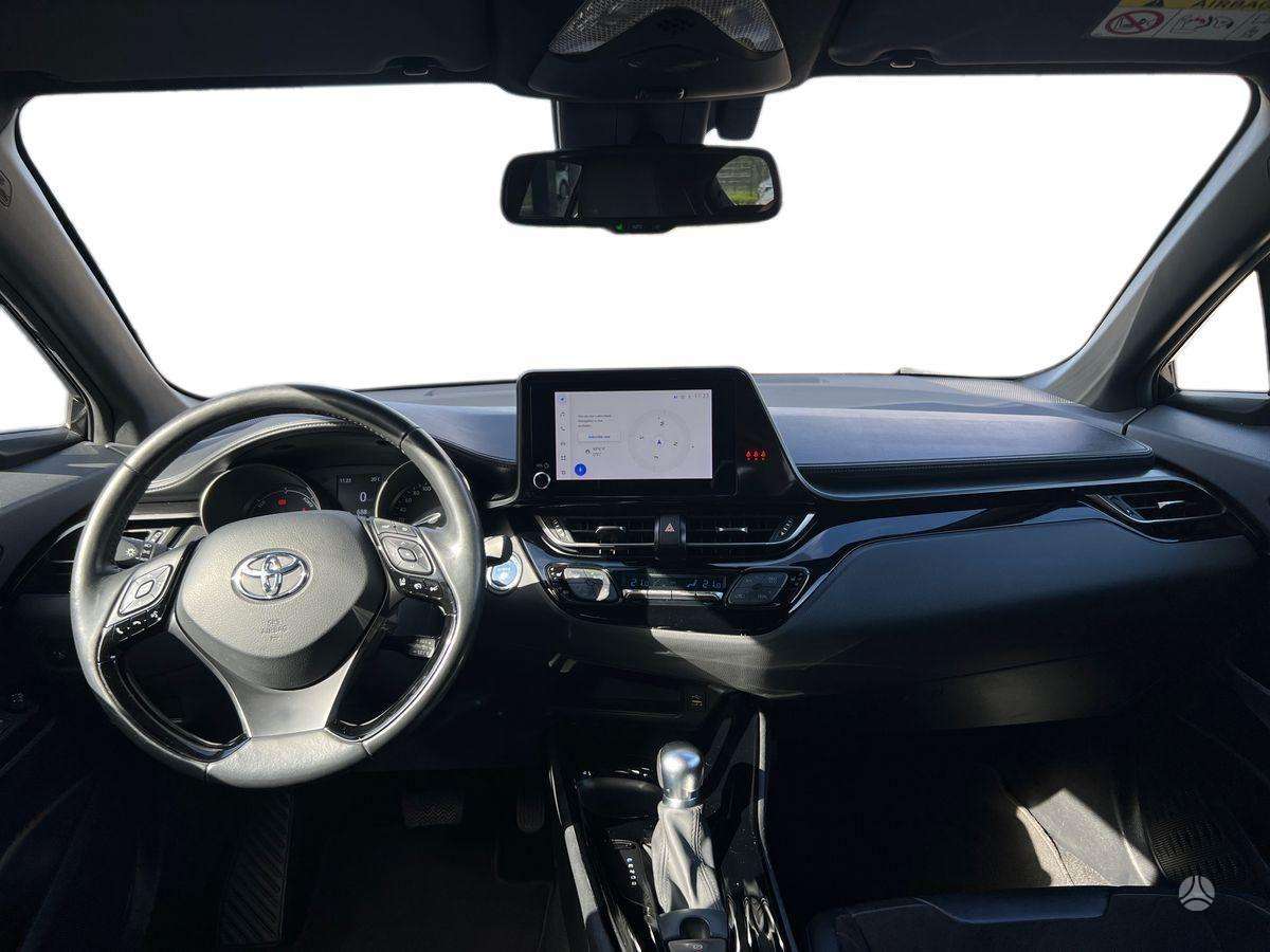 Toyota C-HR - 8