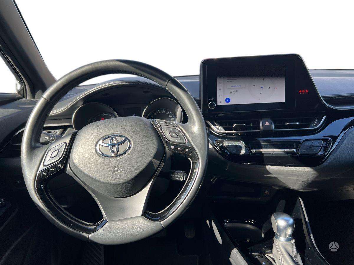 Toyota C-HR - 9