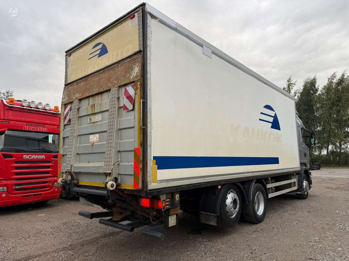 Scania R 420 6x2, isothermal trucks