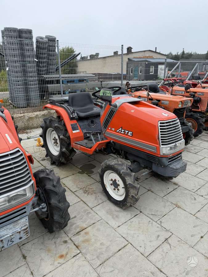 Kubota A-15, tractors
