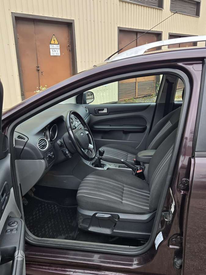 Ford Focus, 1.6 l., Универсал