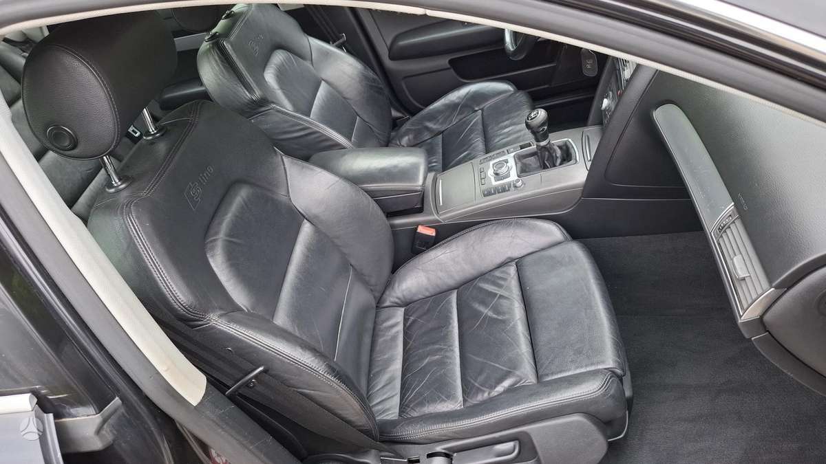 Audi A6, 2.0 l., Седан