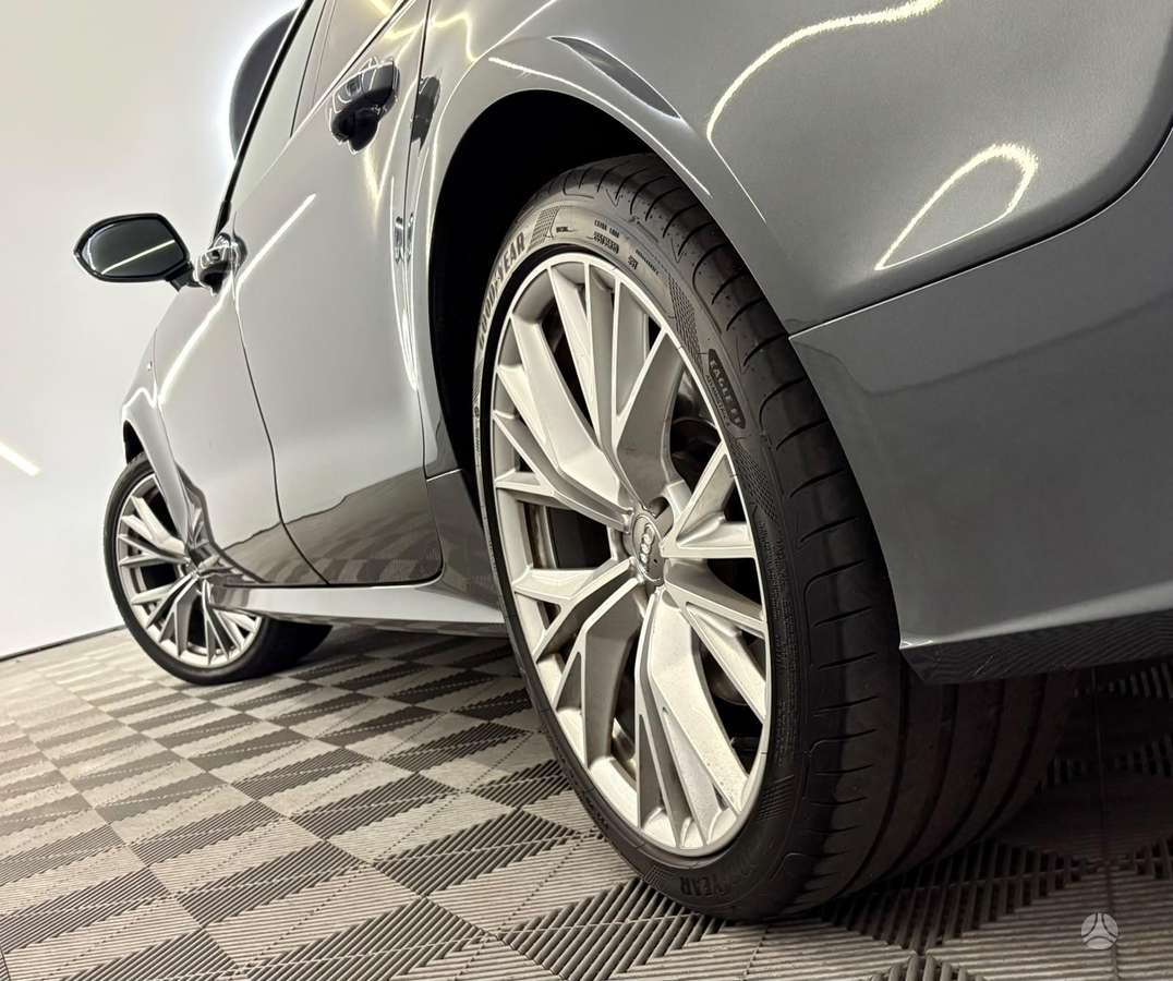 Audi A7, 3.0 l., Хэтчбек