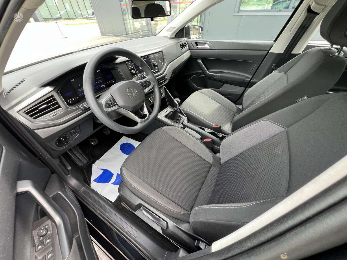 Volkswagen Polo - 12