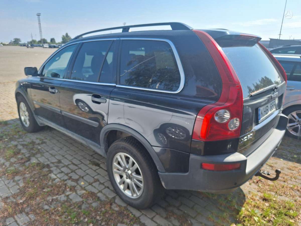 Volvo XC90 - 8