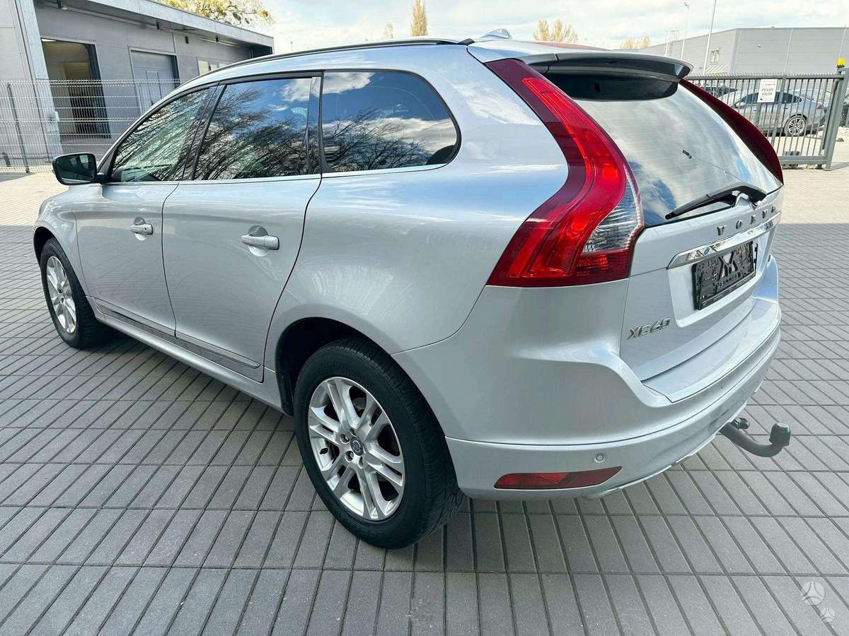 Volvo XC60 - 4