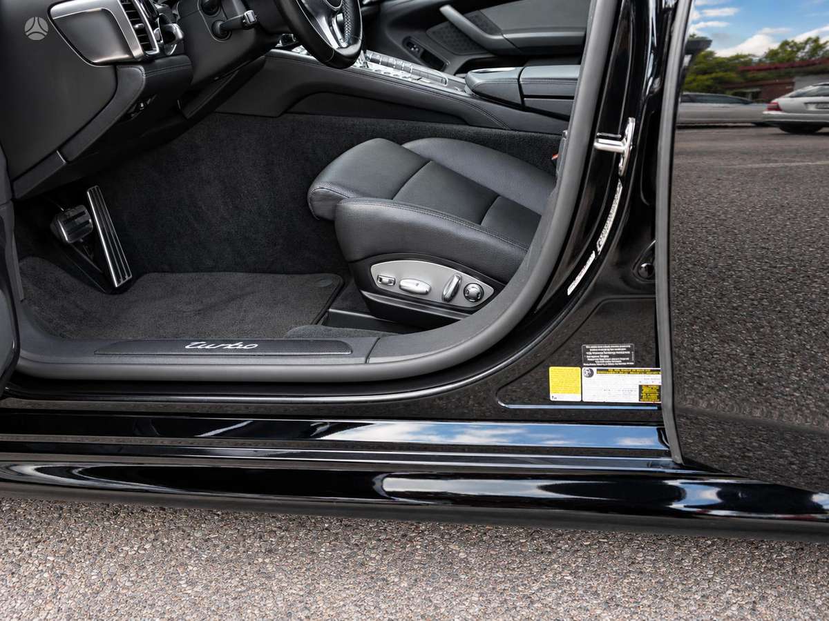 Porsche Panamera, 4.8 l., hatchback