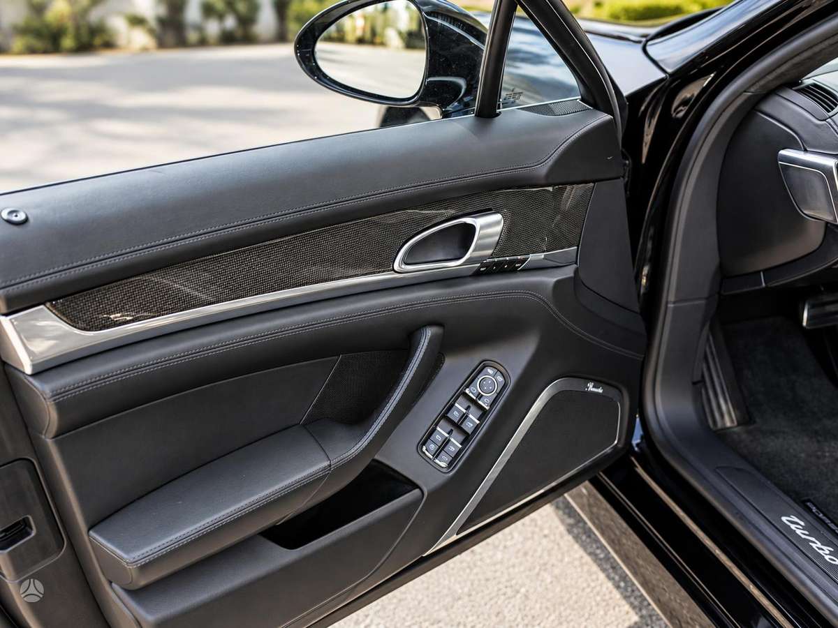 Porsche Panamera, 4.8 l., hatchback