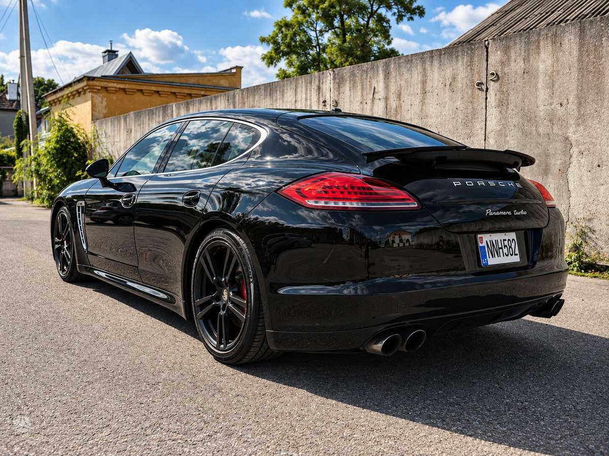 Porsche Panamera, 4.8 l., hatchback