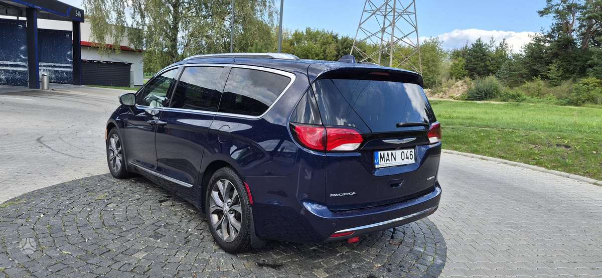 Chrysler Pacifica, 3.6 l., Минивэн