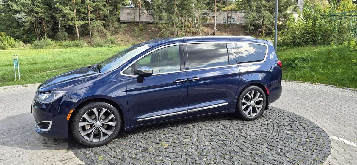Chrysler Pacifica, 3.6 l., Минивэн