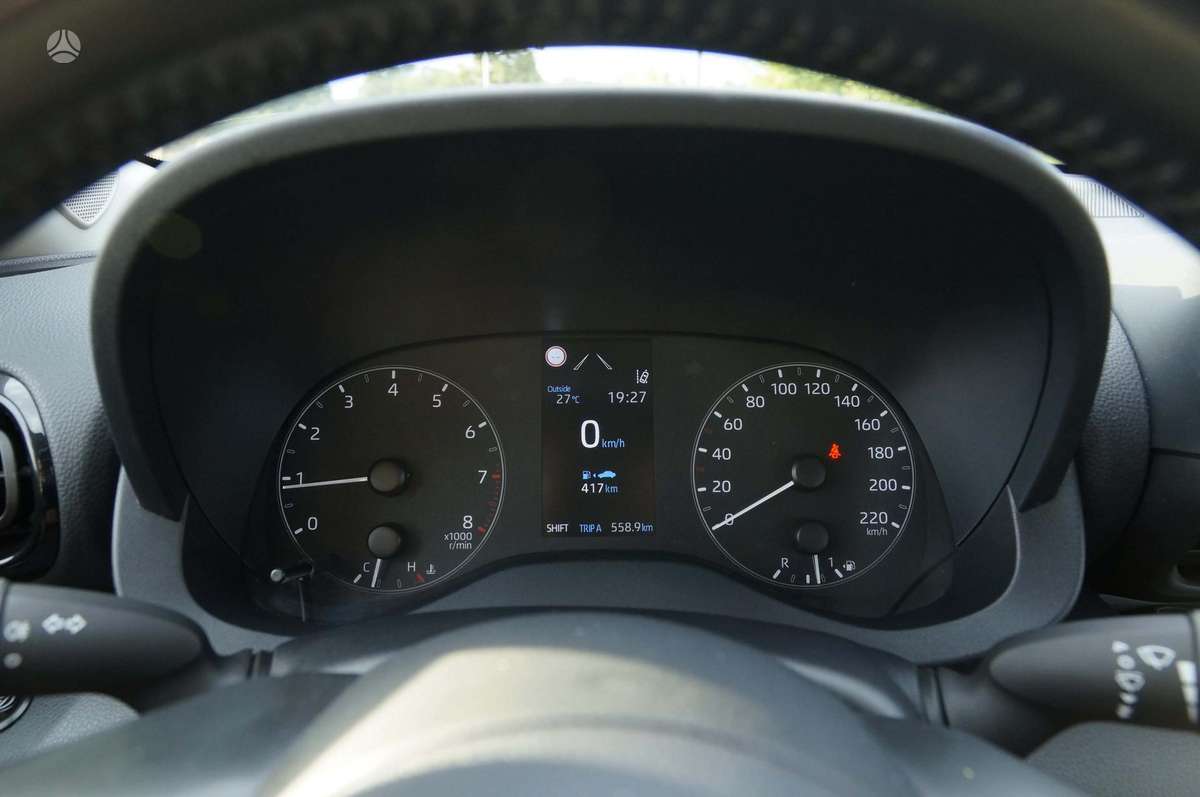 Toyota Yaris - 5