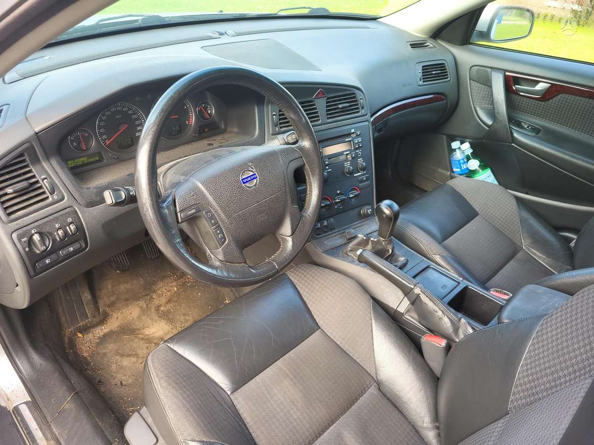 Volvo V70, 2.4 l., Универсал