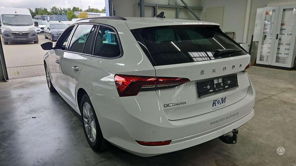 Škoda Octavia - 2