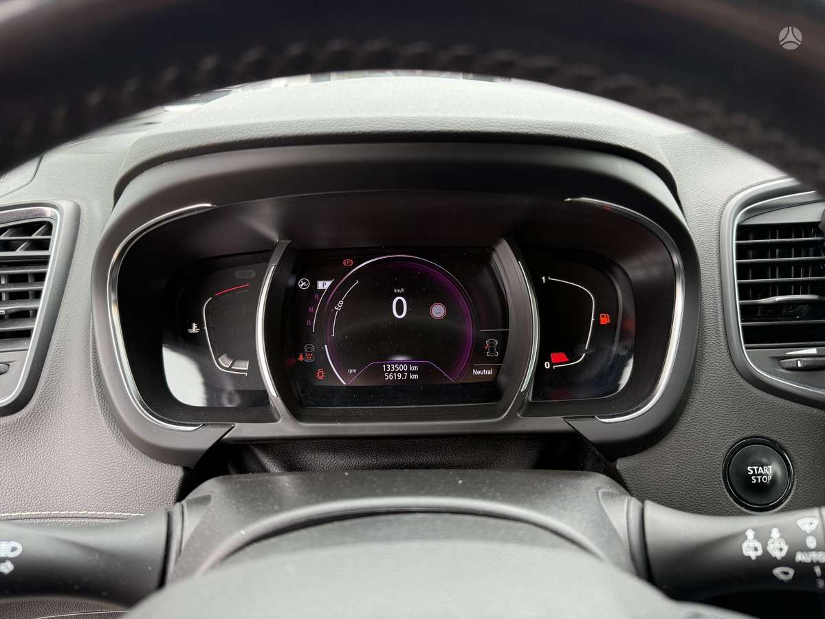 Renault Grand Scenic - 9
