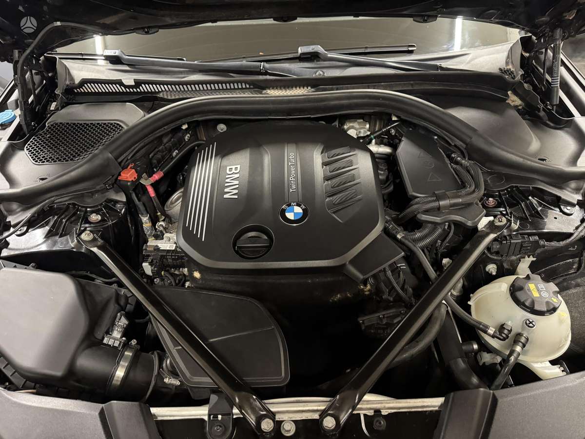 BMW 525, 2.0 l., Универсал