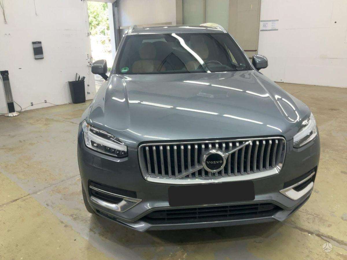 Volvo XC90 - 2