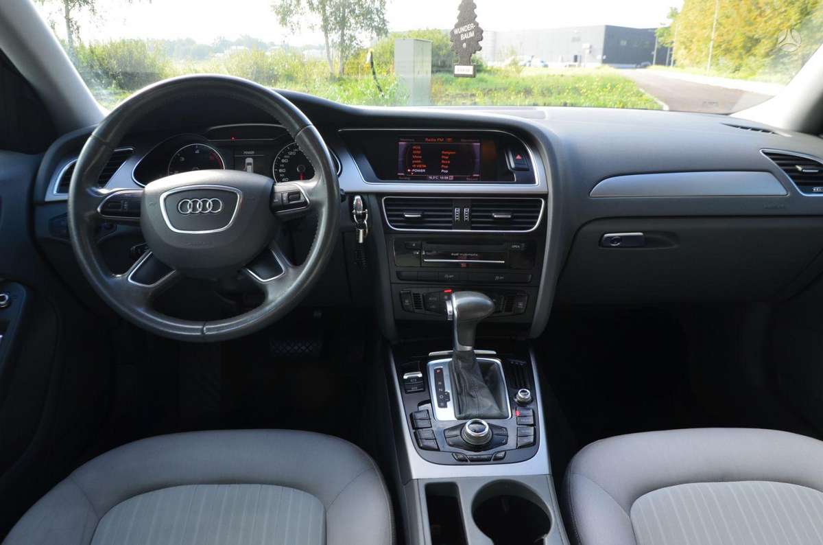 Audi A4, 2.0 l., Универсал