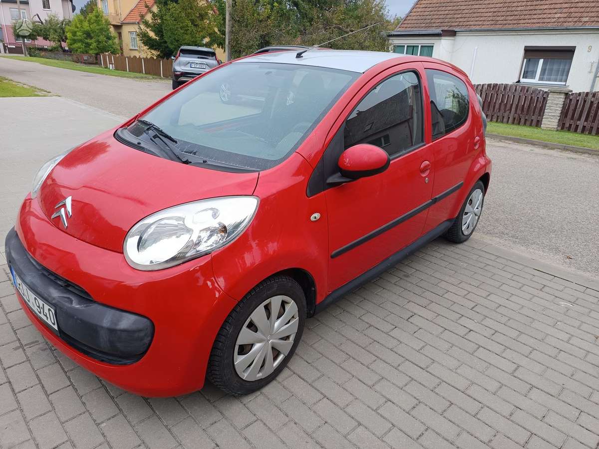 Citroen C1, 1.0 l., Хэтчбек