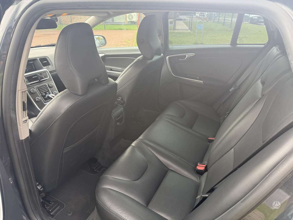 Volvo V60 - 9