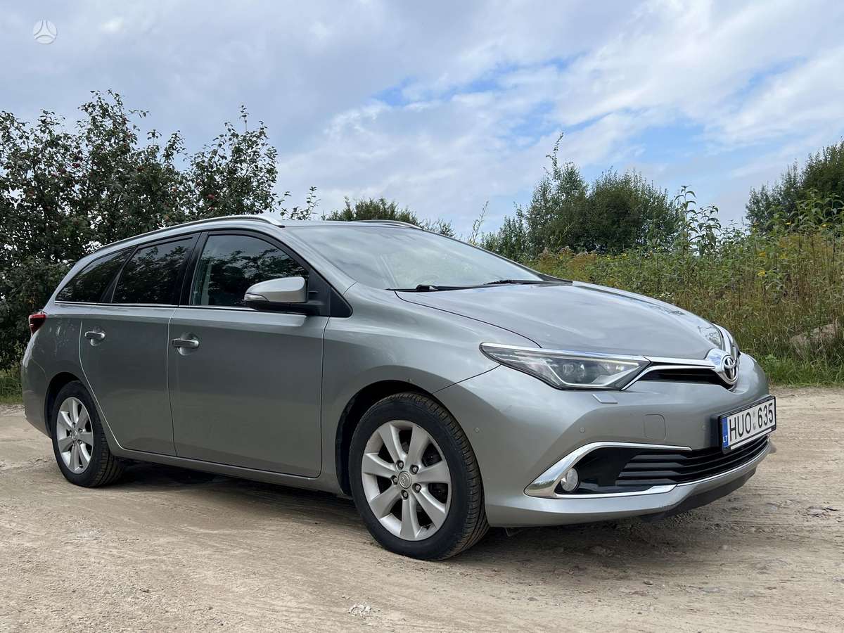 Toyota Auris - 3