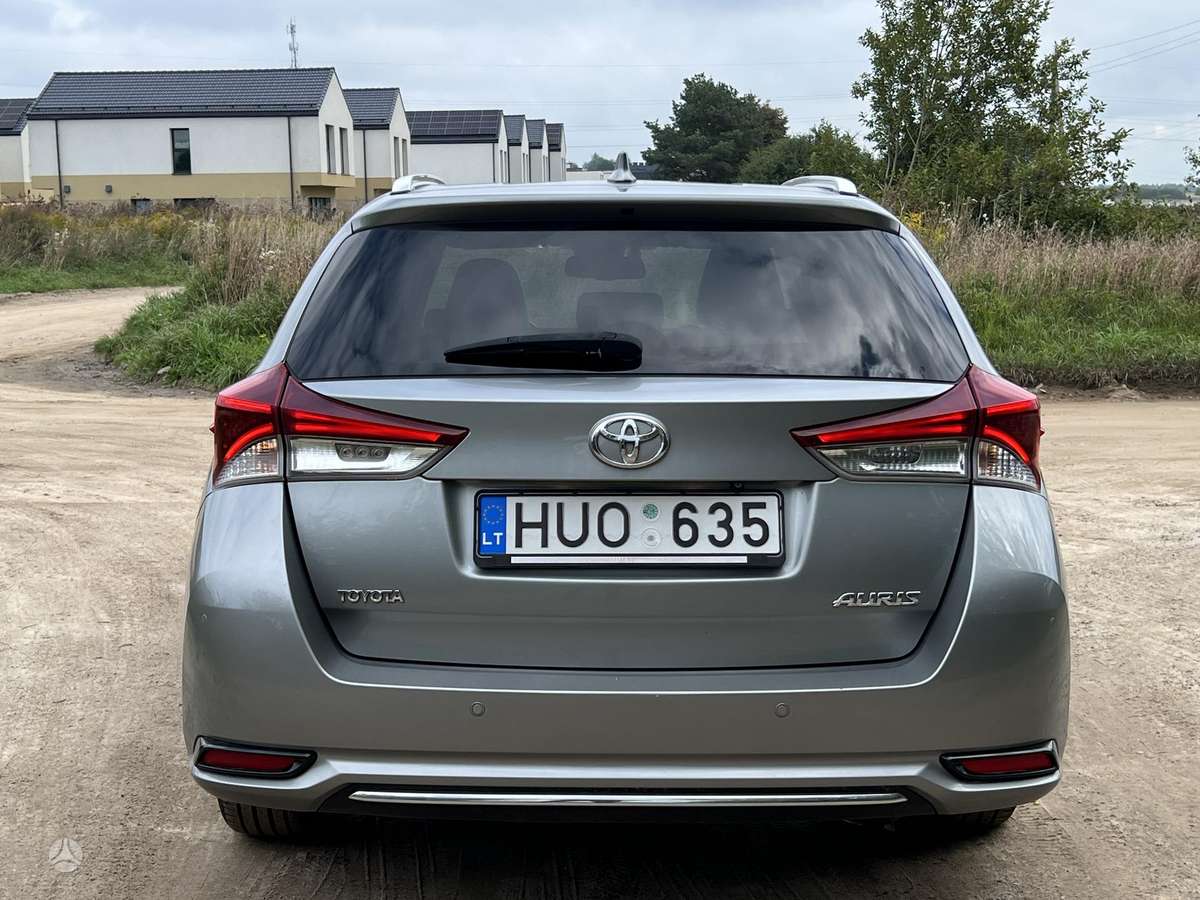 Toyota Auris - 12