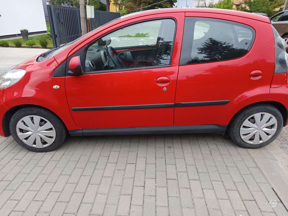 Citroen C1, 1.0 l., hatchback