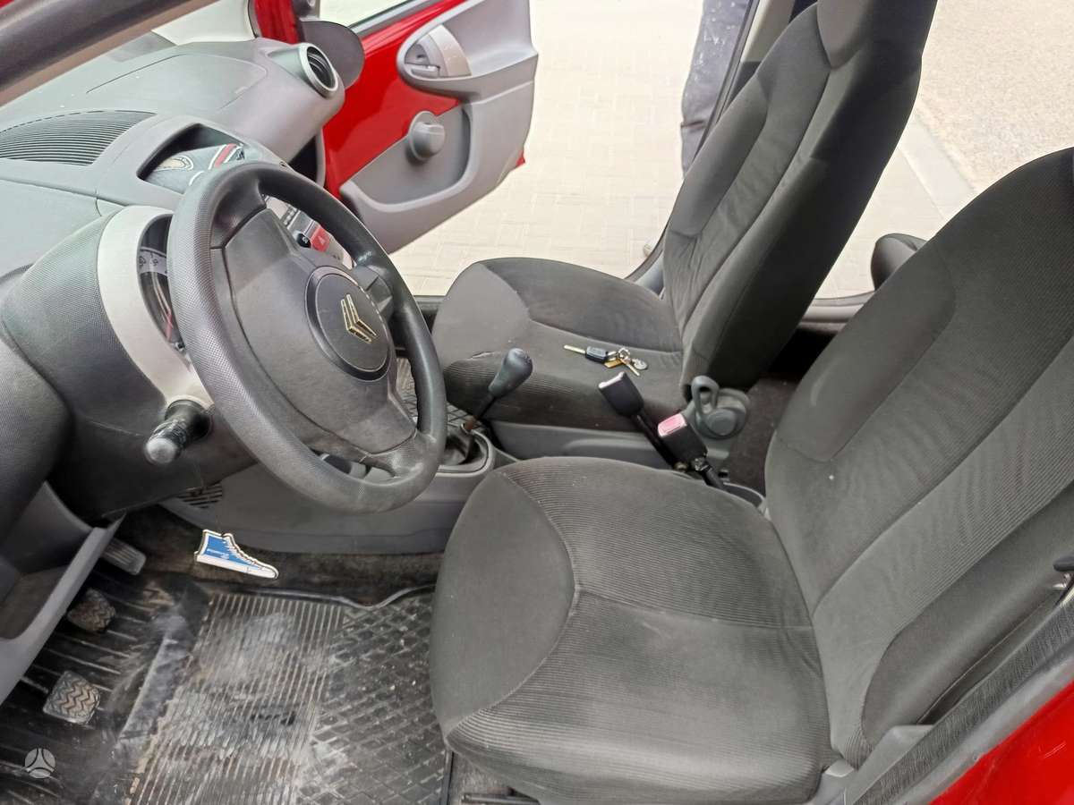 Citroen C1, 1.0 l., Хэтчбек