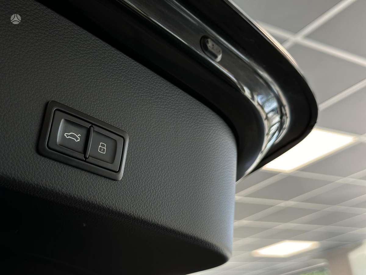 Audi A6 allroad, 3.0 l., Универсал