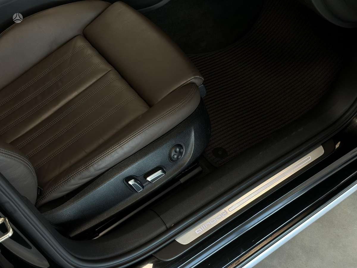 Audi A6 allroad, 3.0 l., Универсал