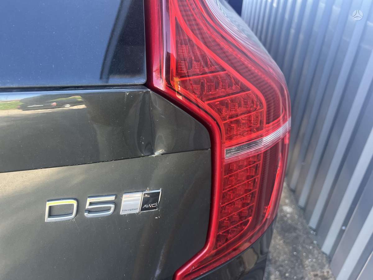 Volvo XC90 - 12
