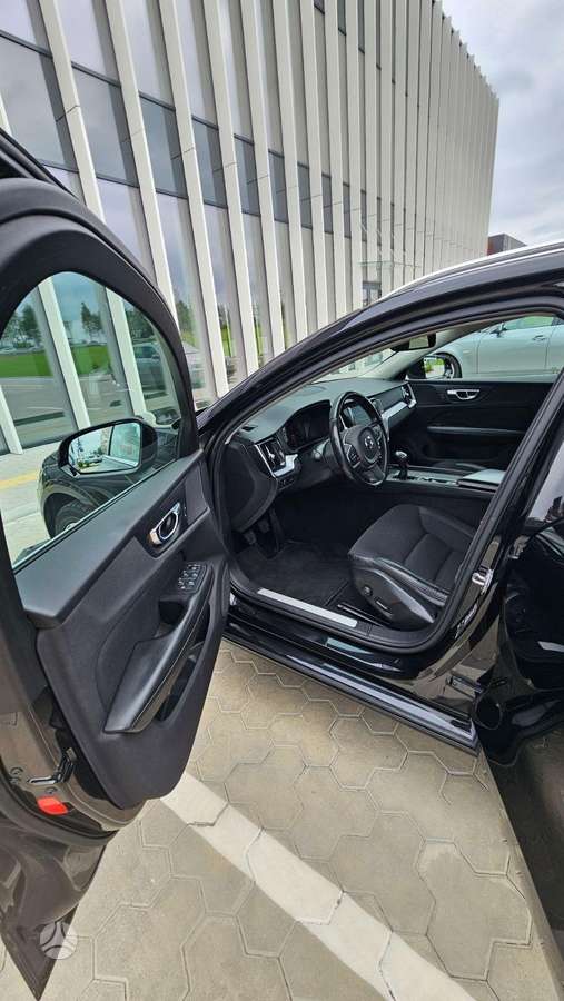 Volvo V60, 2.0 l., wagon