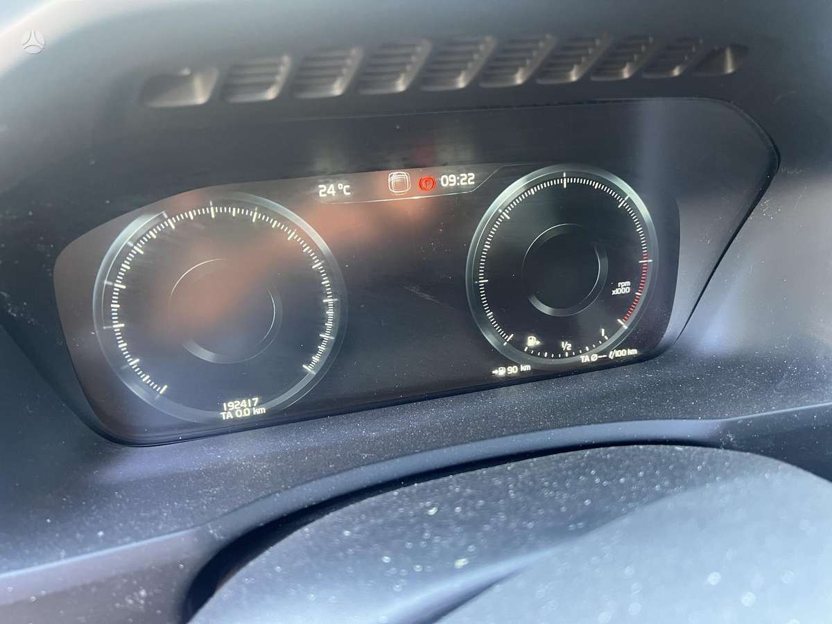Volvo XC90 - 7