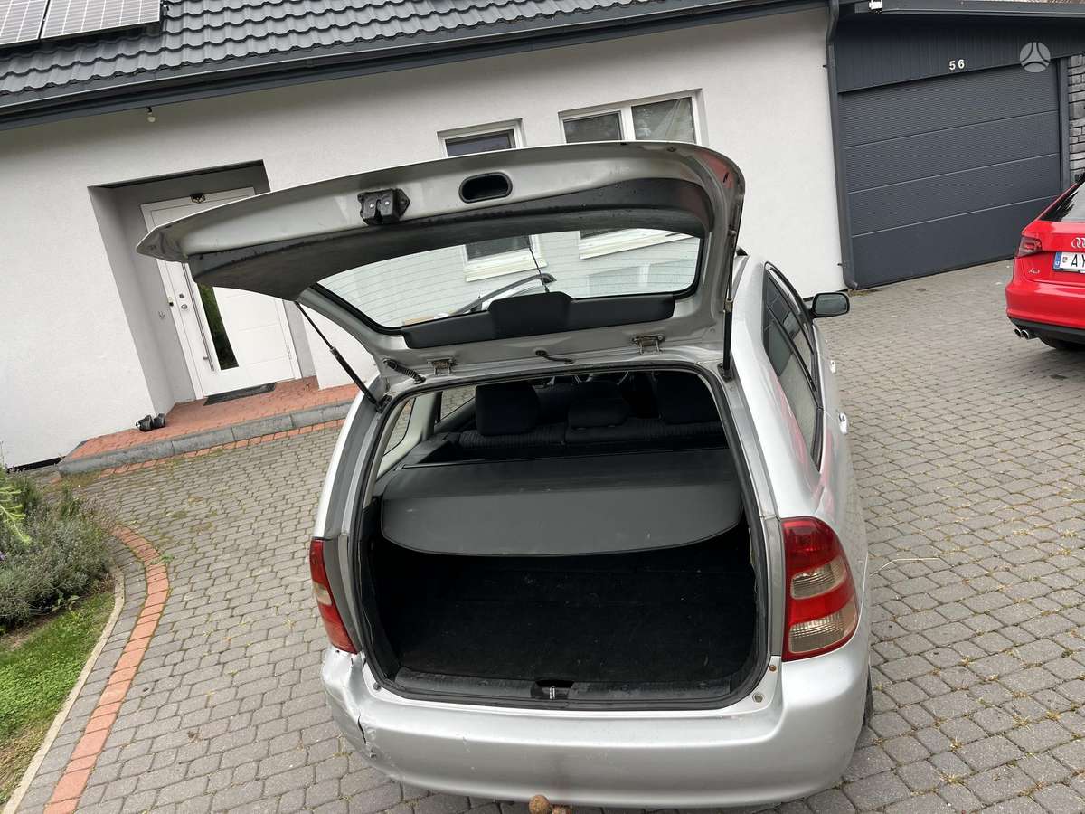 Toyota Corolla, 2.0 l., Универсал