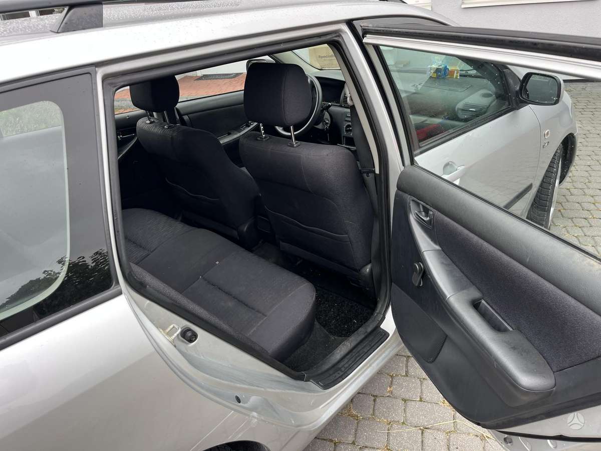 Toyota Corolla, 2.0 l., wagon