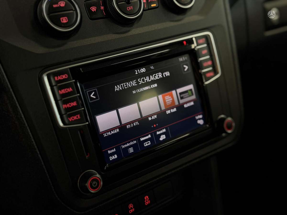 Volkswagen Caddy Maxi - 12