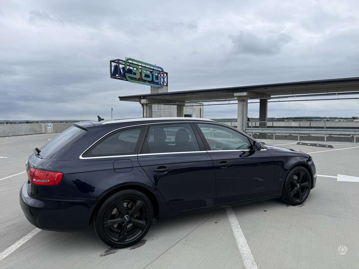 Audi A4, 2.0 l., Универсал