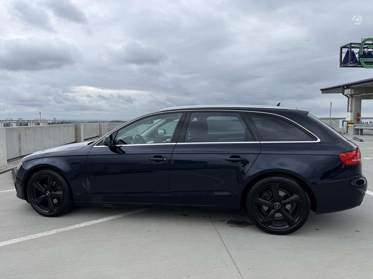 Audi A4, 2.0 l., Универсал