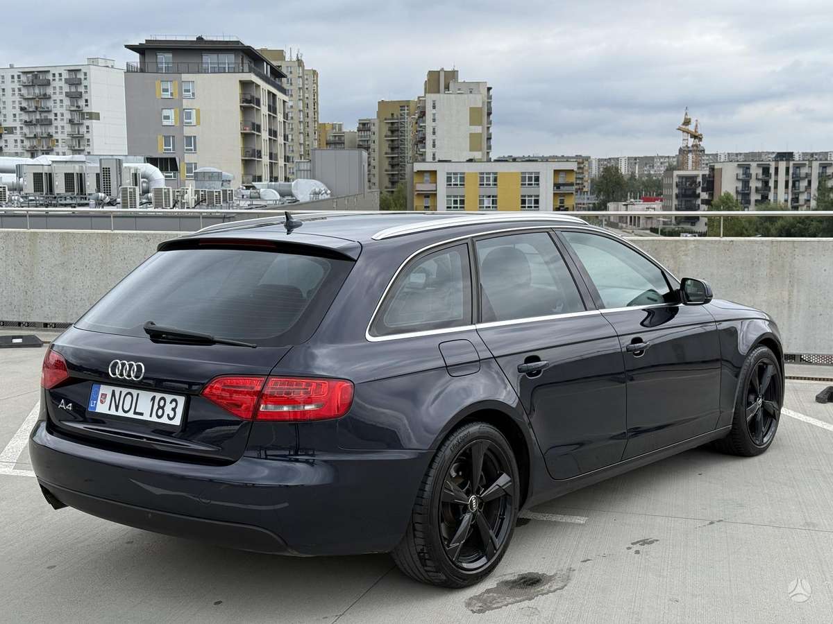 Audi A4, 2.0 l., Универсал