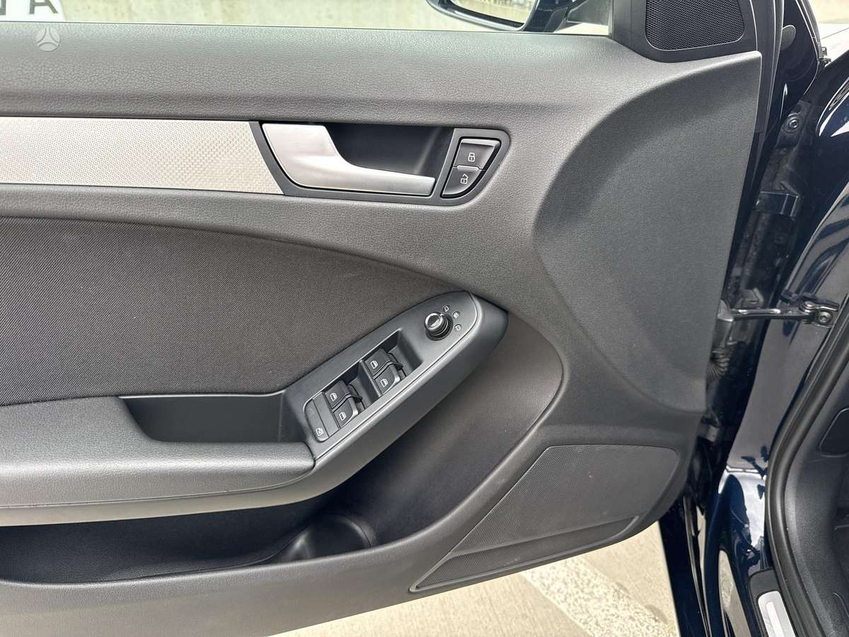 Audi A4, 2.0 l., Универсал