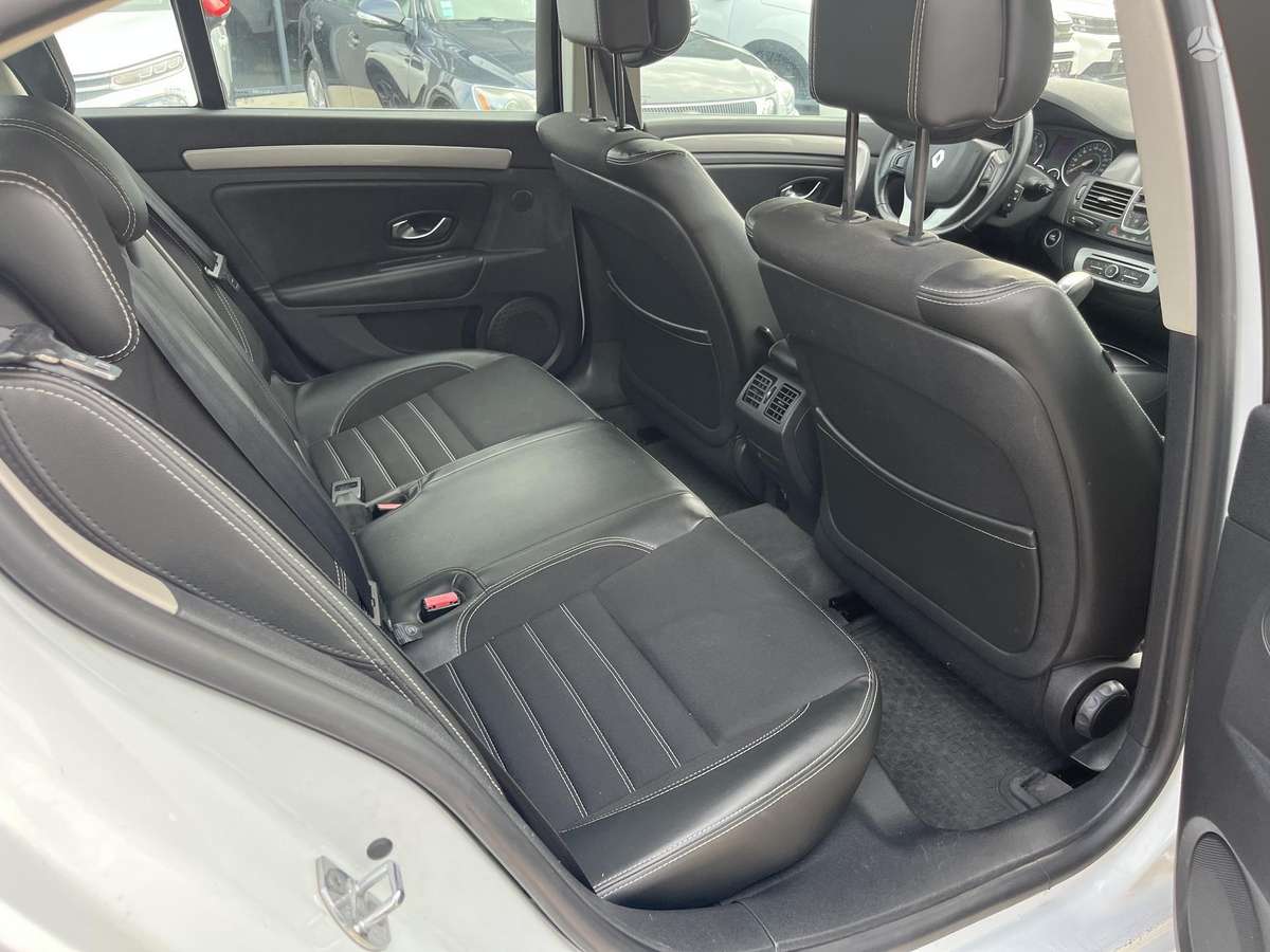 Renault Laguna, 1.5 l., Хэтчбек