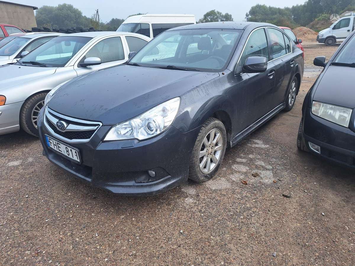 Subaru Legacy - 2