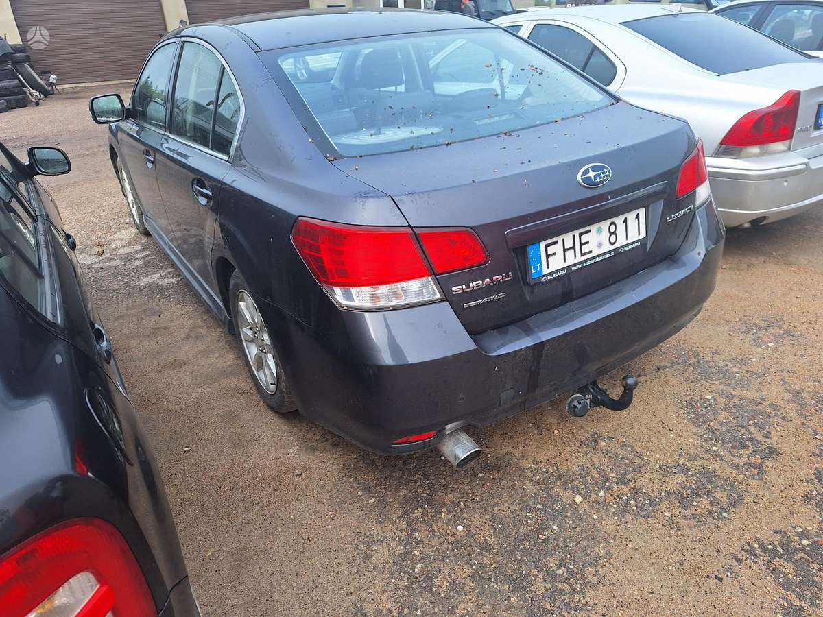 Subaru Legacy - 4