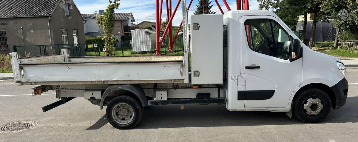 Nissan Nv400, самосвалы