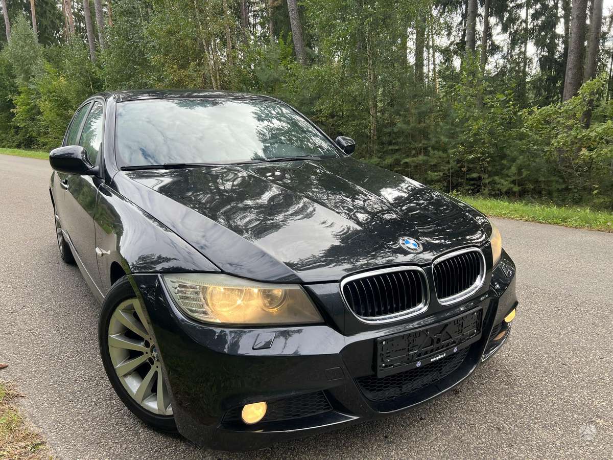 BMW 320, 2.0 l., Седан